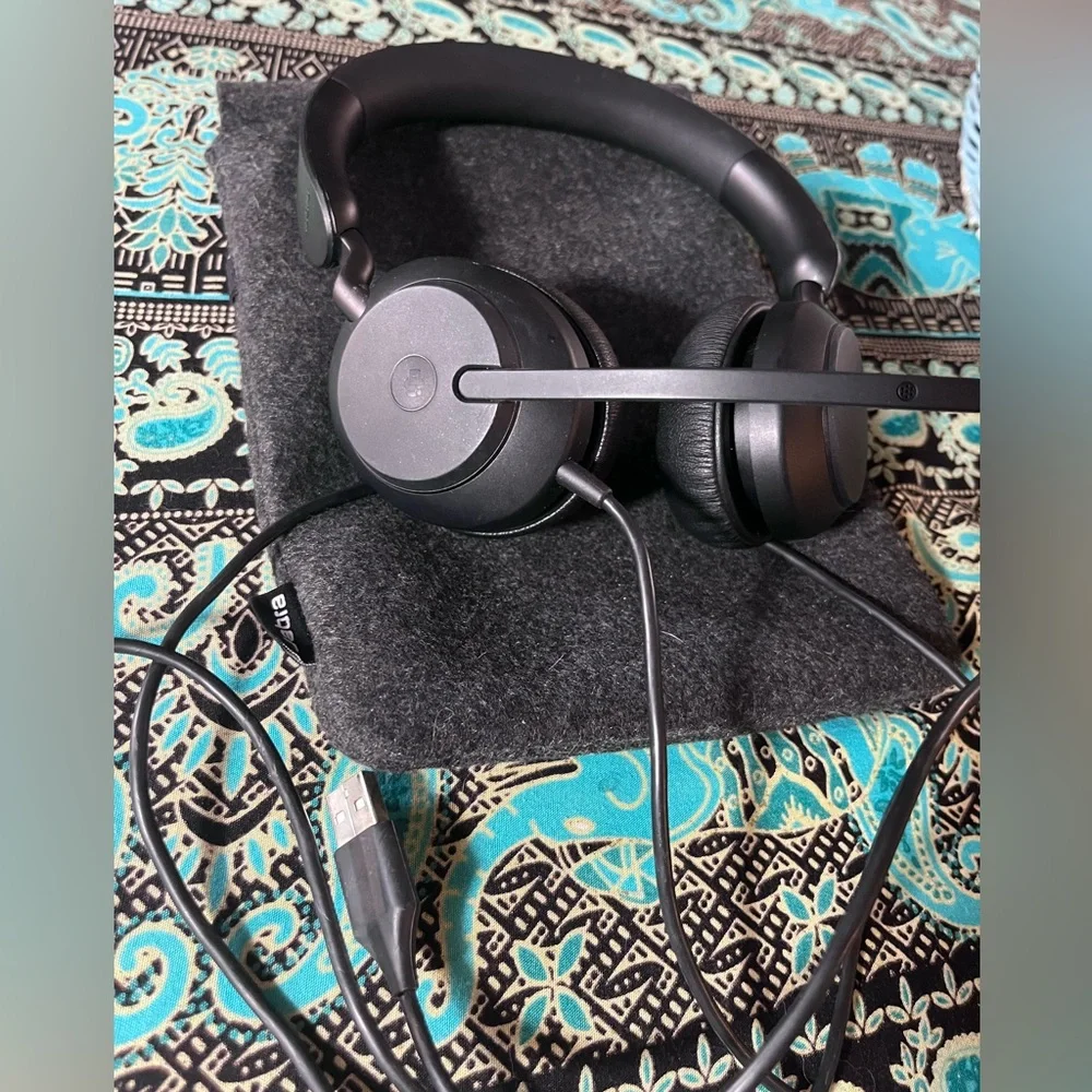 Jabra Evolve2 corded headset